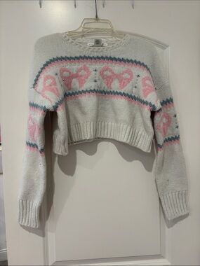 Altar'd State White Cropped Sweater with Pink Bow Motif